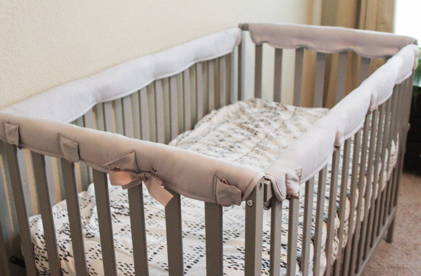 4 Pieces Crib Rail Cover (Grey) Cozyzoa